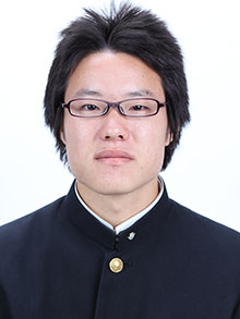 証明写真表情修正前